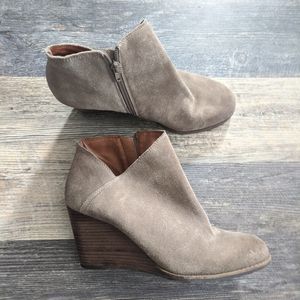 Lucky Brand Wedge Booties Suede Leather Yawani